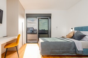 Iron/ironing board, travel cot, free WiFi, bed sheets - Seaview Villa Mar with pool, jacuzzi and sauna (Privlaka)