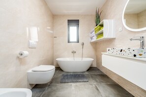 Shower, hair dryer, towels - Seaview Villa Mar with pool, jacuzzi and sauna (Privlaka)