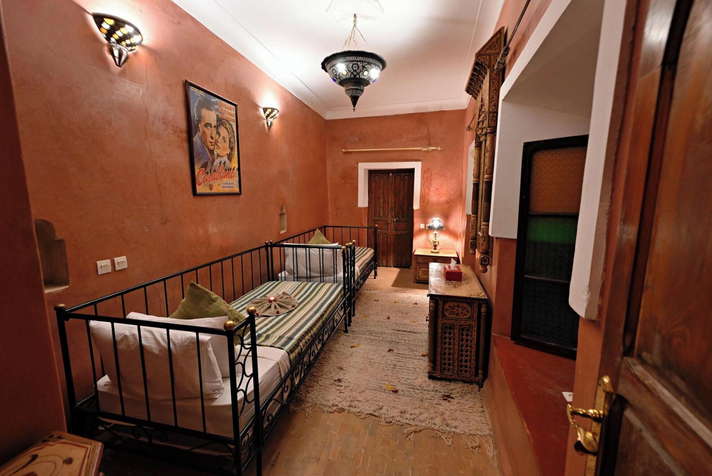 Azraq | Interior