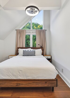 5 habitaciones, escritorio, wifi gratis y ropa de cama 