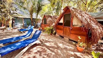 Queen Room with Garden View | Free WiFi