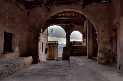 Apartment 'La Casa Di Falstaff' with Mountain View, Balcony and Wi-Fi