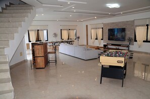 Spielezimmer