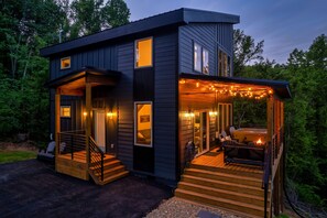 Exterior - Modern Mt LeConte Cabin • Hot Tub + Spa Tub (Gatlinburg)