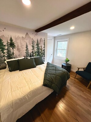 Free WiFi, bed sheets