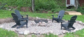 Pet-Friendly, Newly Renovated Cabin - Beautiful Hudson Valley Setting