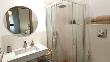 Deluxe-Doppelzimmer | Badezimmer