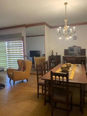 Interior - Vacation Villa 'Chalet Tegueste Isla De Tenerife' with Sea Views, Private Terrace & Wi-Fi (Tegueste)