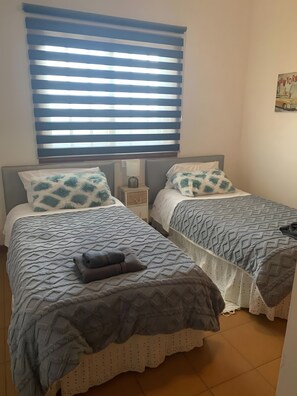 Iron/ironing board, WiFi, bed sheets, wheelchair access - Vacation Villa 'Chalet Tegueste Isla De Tenerife' with Sea Views, Private Terrace & Wi-Fi (Tegueste)