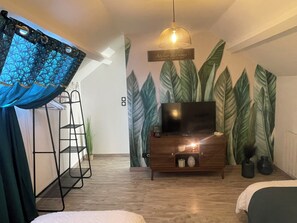 Room - Vrbo Property (Anor)
