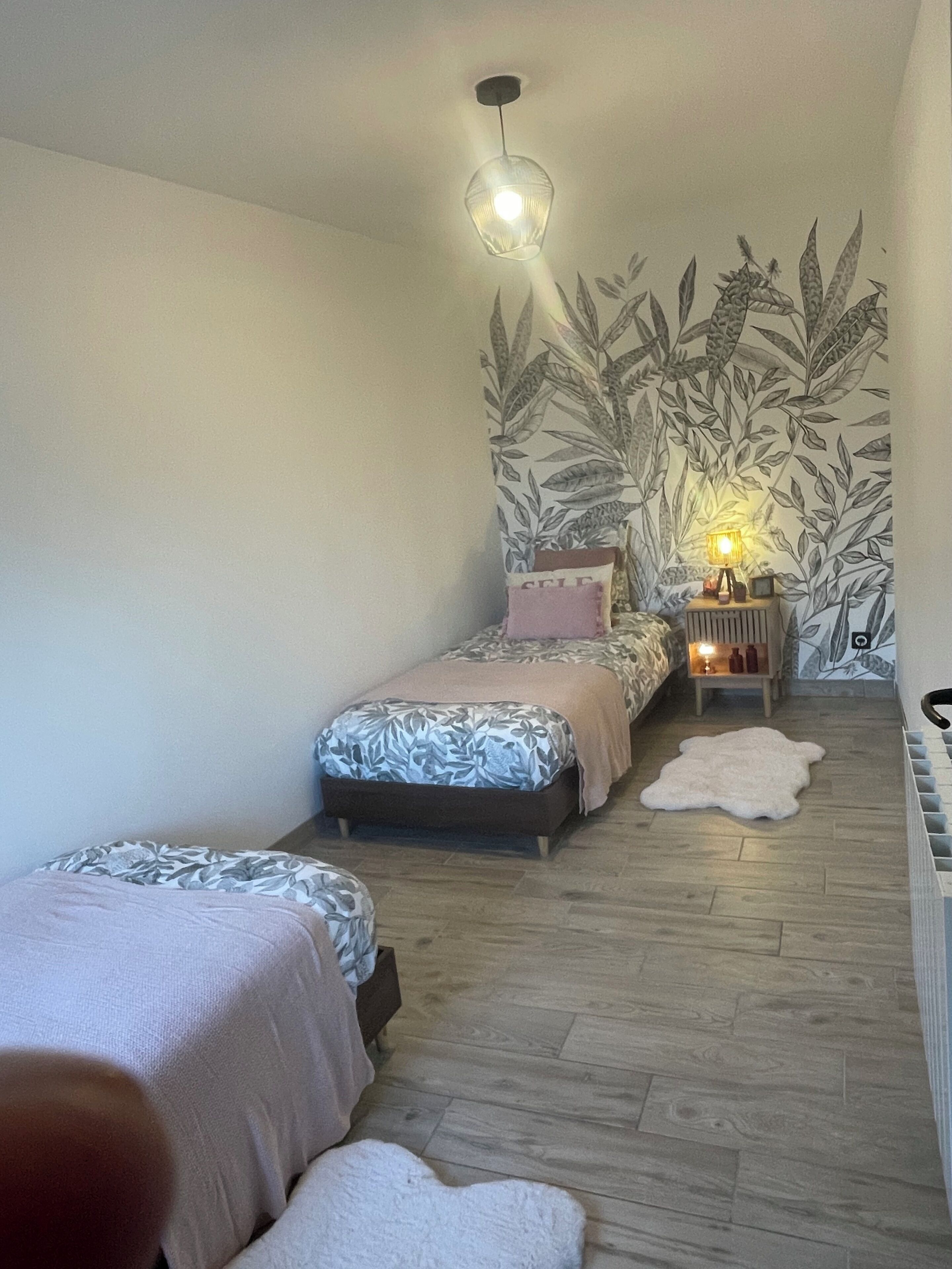 2 bedrooms, iron/ironing board, travel cot, free WiFi