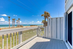 Property grounds - Ormond Beach, Ocean View, Balcony, Beach Access (Ormond Beach)