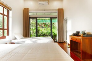Room - Twin Room with Garden View (Hà Nội)