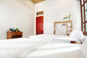 Room - Twin Room with Garden View (Hà Nội)