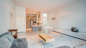 Apartment | Living room