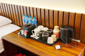 Coffee and/or coffee maker - Double Room with Garden View (Hà Nội)