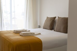 Iron/ironing board, free WiFi, bed sheets - Alva - cozy apartment with pool by HD (Vilamoura)