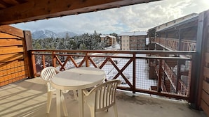 Apartemen | Tempat makan outdoor