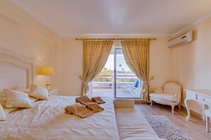 Iron/ironing board, free WiFi, bed sheets - São Vicente - Vilamoura (Vilamoura)