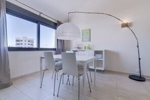 Dining - Green Apartment - Near Vilamoura Marina (Vilamoura)