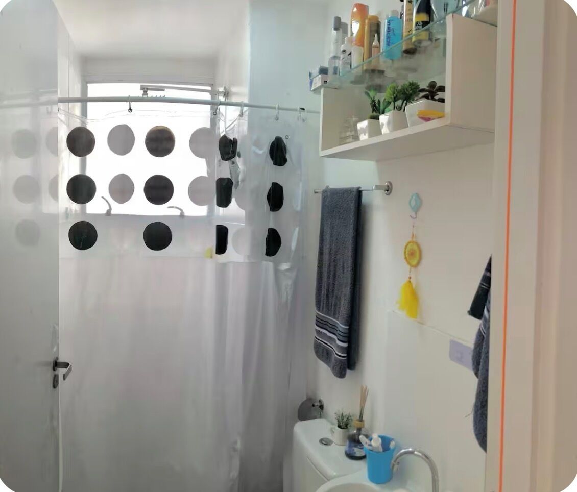Towels, soap, toilet paper