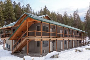 Exterior - North Star Lodge Hotel Style Room with Shared Space + Hot Tub (Whitefish)