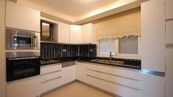 Villa with Private Pool | Private kitchen