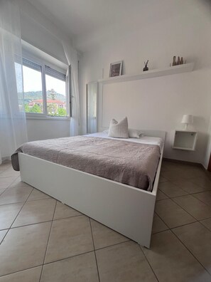 Single Room - Terracina Central Rooms (Terracina)