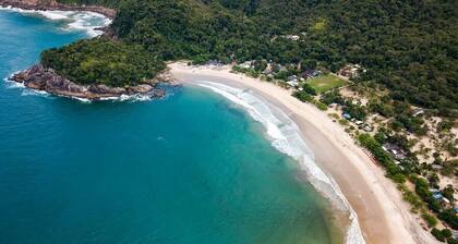 @Staycy | Casa com rio privativo em Camburi