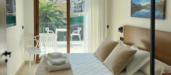Designvilla med uppvärmd pool