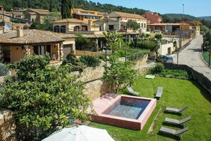 Property grounds - 18th-century apartment with garden near Begur (Regencós, Girona)