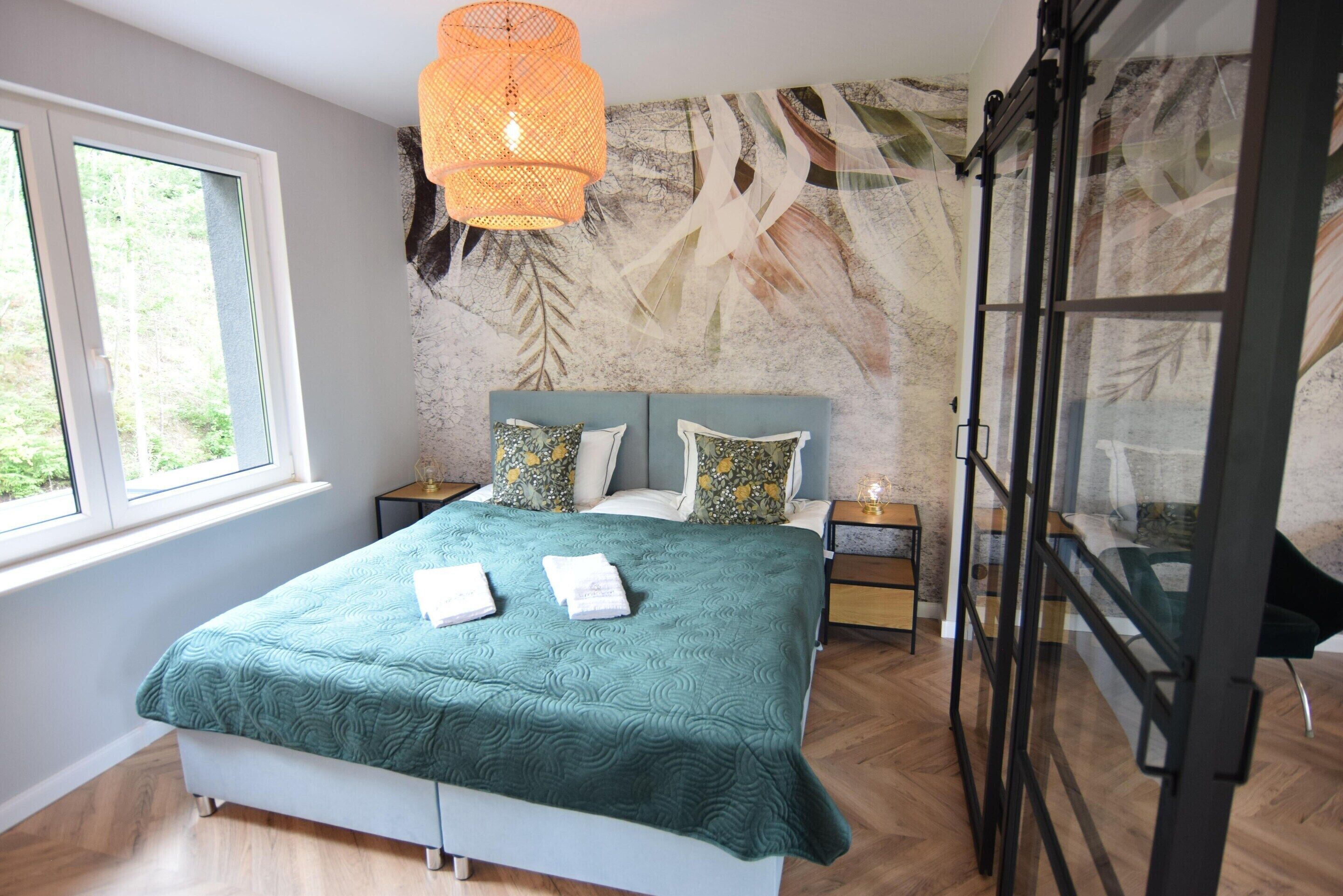 Apartment | 3 bedrooms, individually furnished, bed sheets