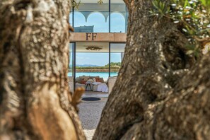 Property grounds - Exclusive design villa facing Cabrera (Ses Salines)
