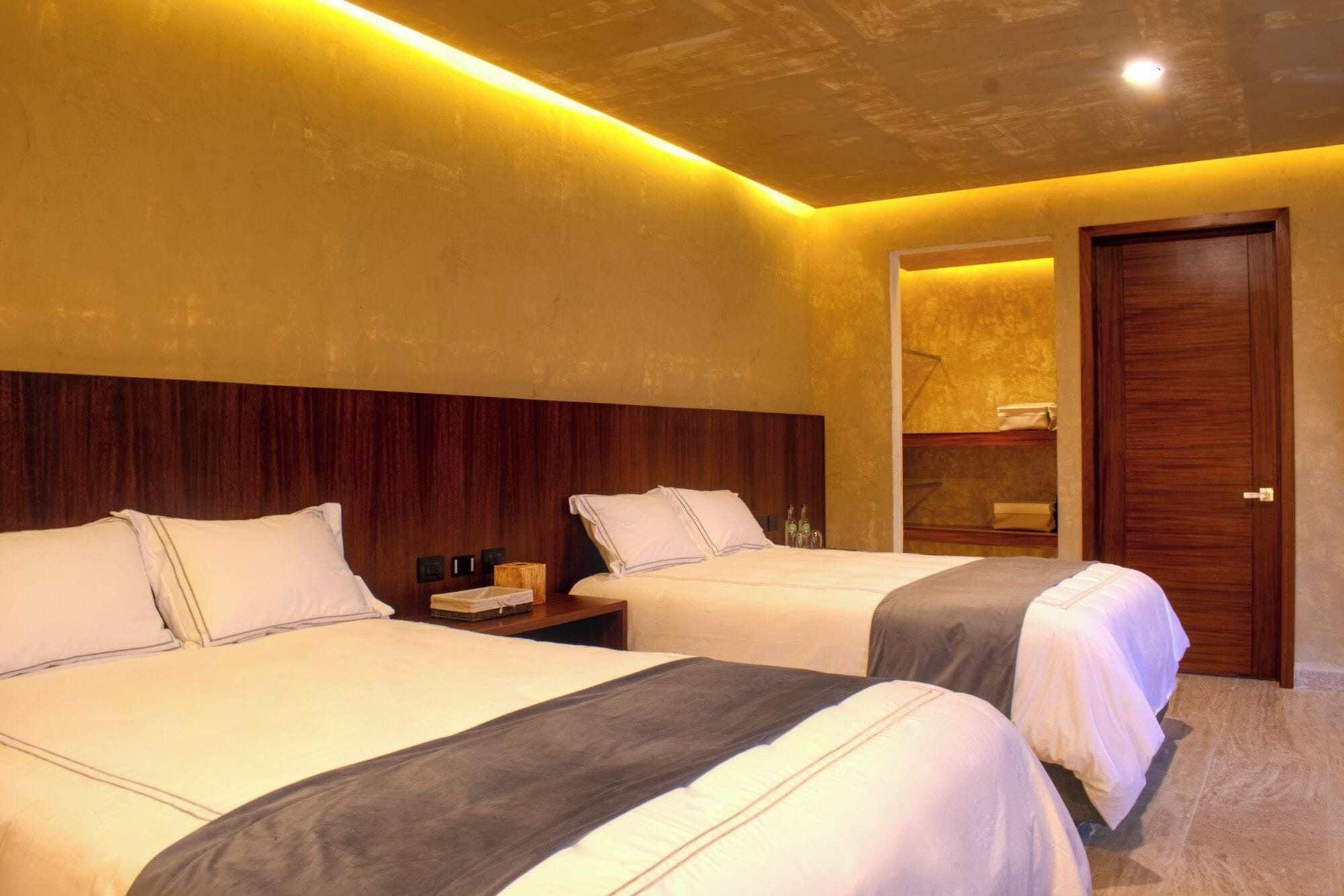 Desk, laptop workspace, free WiFi, bed sheets