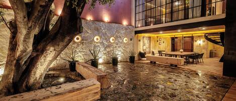 Luxury Room | Terrace/patio
