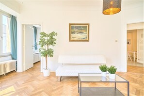 Apartment | Living room - 1-bedroom Lodge in Antwerp Centre (Antwerp)
