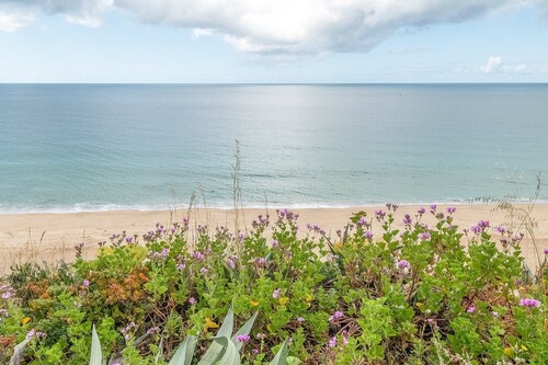 GuestReady - Beachfront Studio