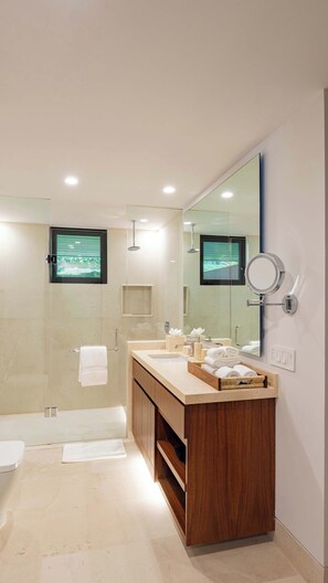 Shower, towels, shampoo - Costa Azul at Kupuri Beach Residences (Desarrollo Punta Mita)