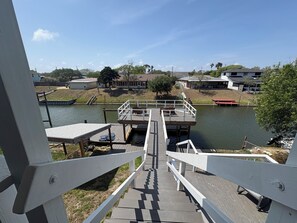 Property grounds - Experience coastal comfort on the canals of Laguna Madre at a 3bd/2bath retreat! (Corpus Christi)