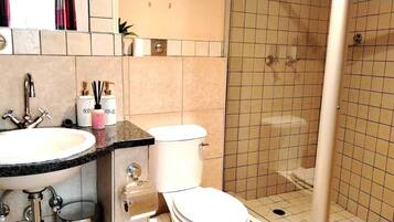 Towels, soap, toilet paper