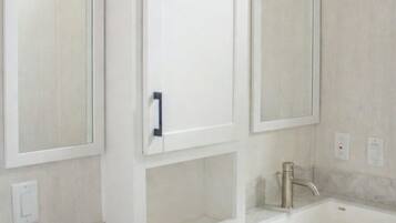 Cabana, 2 quartos | Wi-Fi de cortesia