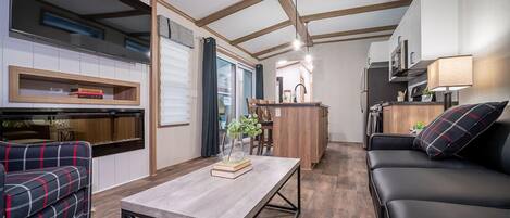 Chalet, 3 Bedrooms | Free WiFi