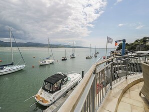 Marina - The Boat Yard Apartment (Porthmadog)