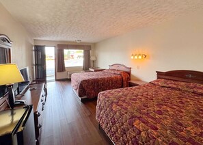 Blackout drapes, soundproofing, free WiFi, wheelchair access - Landmark Inn On The River (Sevierville)