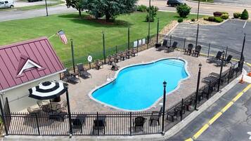 Seasonal outdoor pool