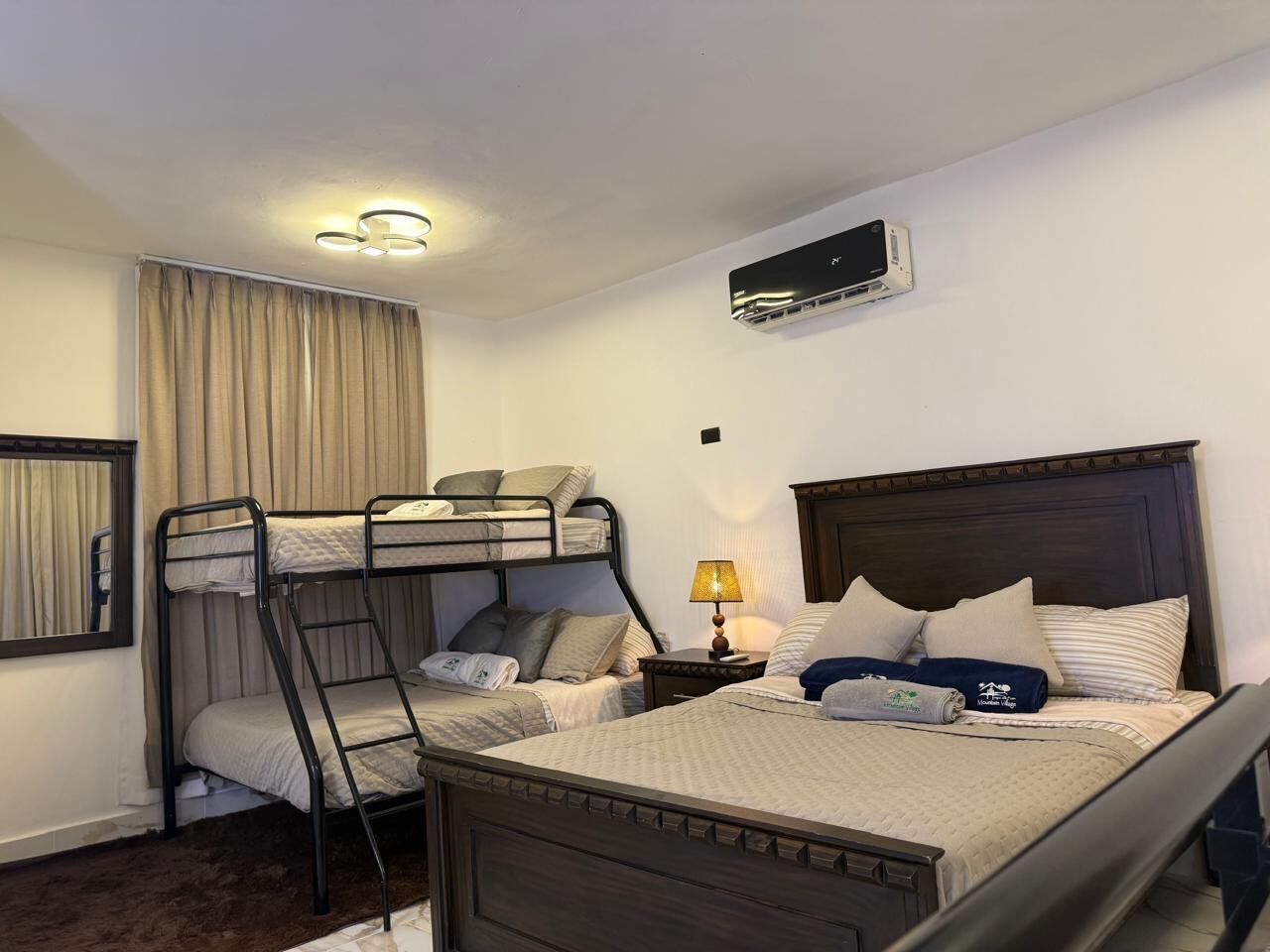 4 Schlafzimmer, WLAN, Bettwäsche