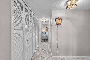 Apartment, Mehrere Betten (Sea Club #42 - Stellar Escape) | Innenbereich
