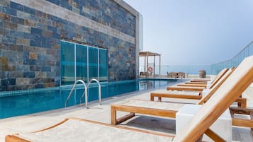 15 piscines extérieures