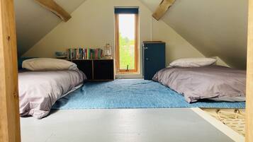2 bedrooms, WiFi, bed sheets