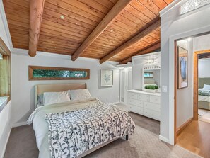 3 bedrooms, free WiFi, bed sheets - Fern Ridge - Hot tub / Sauna / Cold Plunge / Reset (Redmond)
